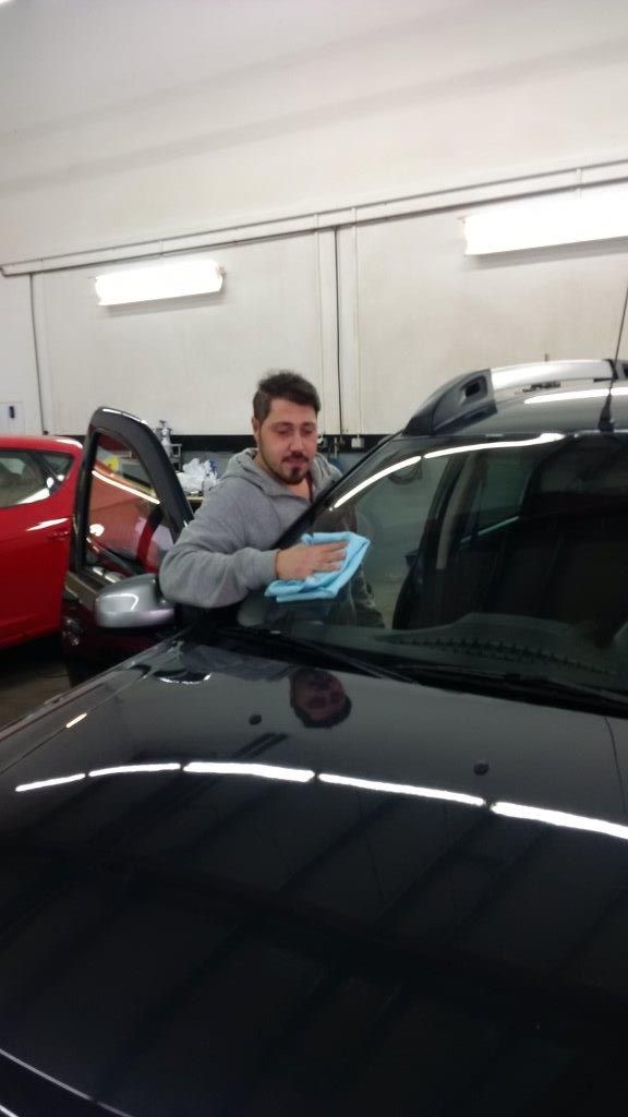 Außenarbeitsplatz Autopflege Außenarbeitsplatz Autopflege